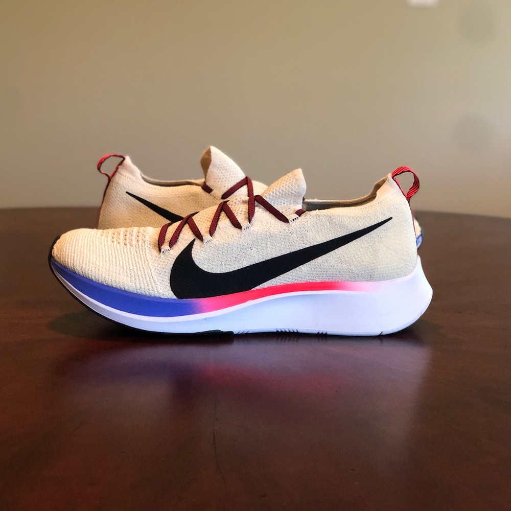 Nike Zoom Fly Flyknit Running Shoes - Picture 4 of 6